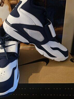 Nike Air Diamond Turf Cowboys FZ8224-101 Men's Size 10.5 US Shoes Sneakers New